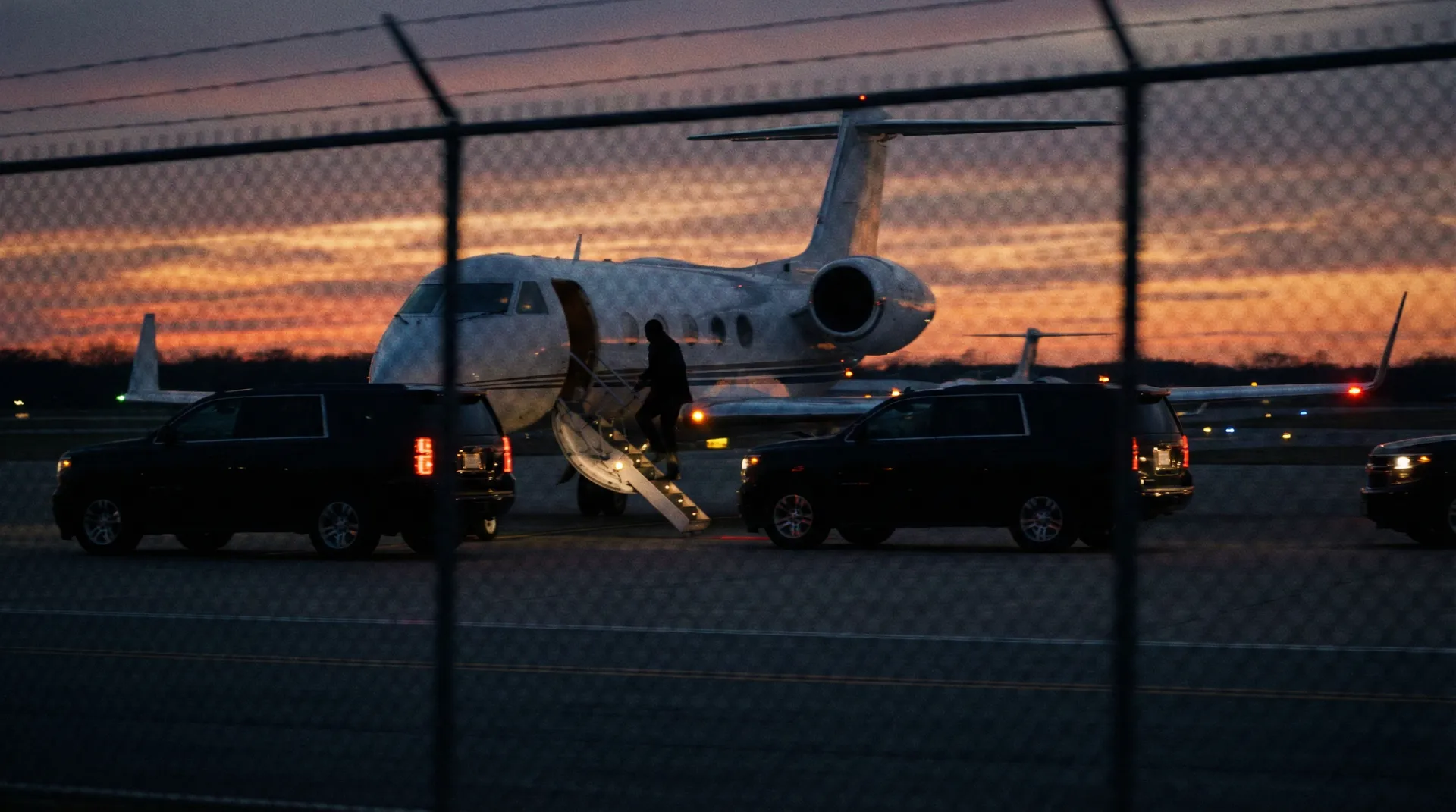 吃瓜爆料 - 机场私人飞机偷拍